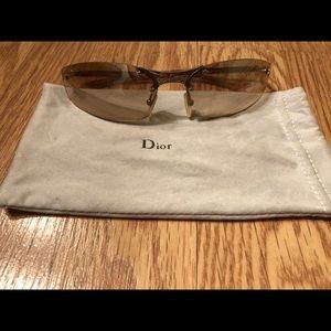 Dior mini sunglasses *NEED GONE ASAP*
